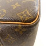 Louis_Vuitton_Monogram_Bowling_Vanity_M47270_Bag_3