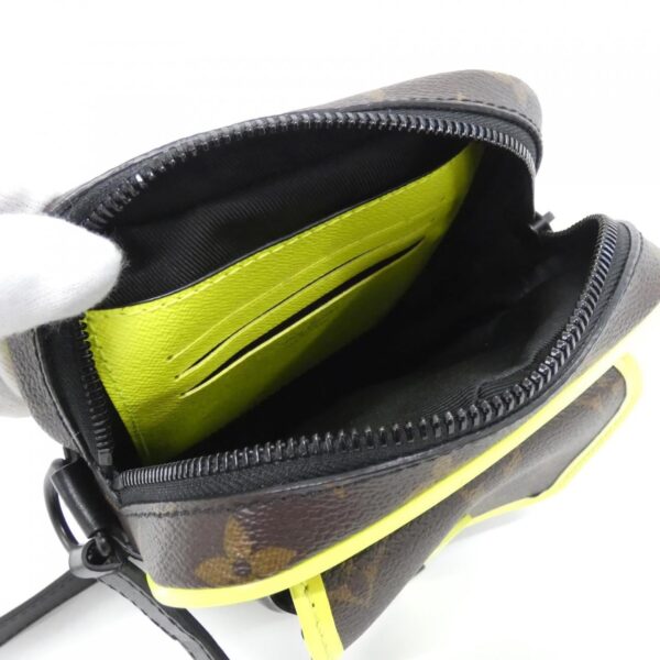 Louis_Vuitton_Monogram_Christopher_Wearable_Wallet_M80793_Shoulder_Bag_6