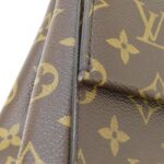 Louis_Vuitton_Monogram_Cluny_BB_M42738_Bag_4