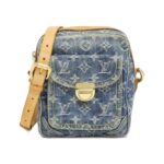 Louis_Vuitton_Monogram_Denim_Camera_Bag_M95348_Shoulder_Bag_1
