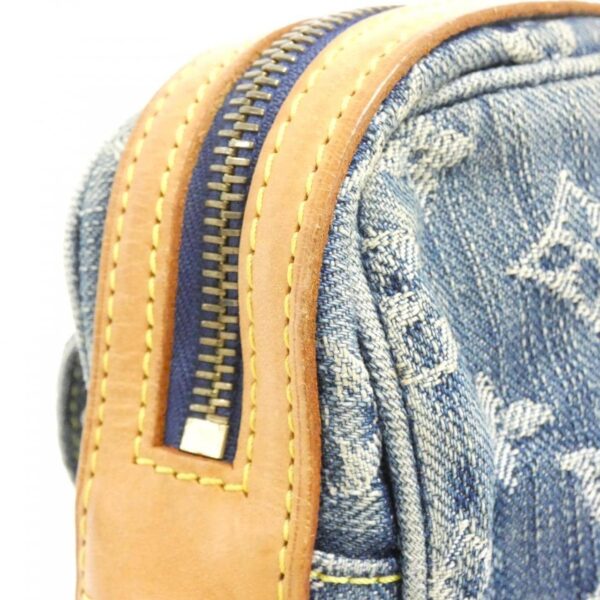Louis_Vuitton_Monogram_Denim_Camera_Bag_M95348_Shoulder_Bag_5