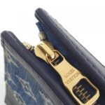 Louis_Vuitton_Monogram_Drip_Pochette_Voyage_M45961_Bag_5