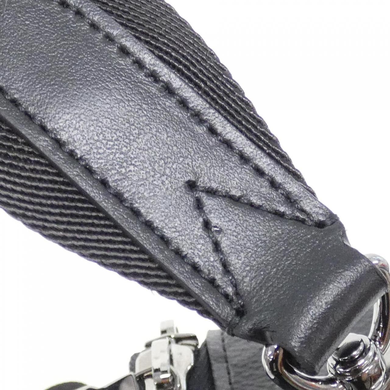 Louis_Vuitton_Monogram_Eclipse_Alpha_Wearable_Wallet_M81260_Shoulder_Bag_7