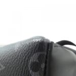 Louis_Vuitton_Monogram_Eclipse_Discovery_Backpack_PM_M22558_Backpack_3