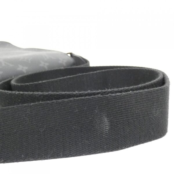 Louis_Vuitton_Monogram_Eclipse_District_PM_M44000_Shoulder_Bag_5