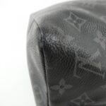 Louis_Vuitton_Monogram_Eclipse_Kaba_Light_M44228_Bag_2