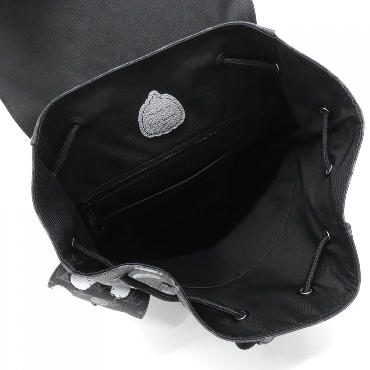 Louis_Vuitton_Monogram_Eclipse_LV_X_YK_Christopher_MM_M46403_Backpack_7