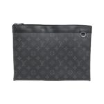 Louis_Vuitton_Monogram_Eclipse_Pochette_Discovery_M62291_Bag_1