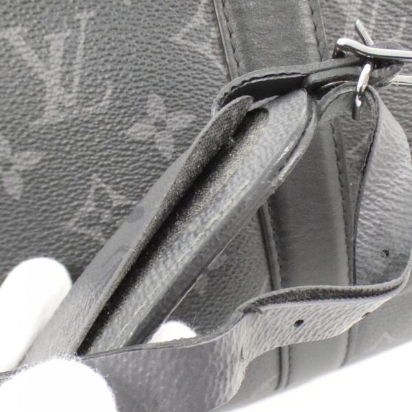 Louis_Vuitton_Monogram_Eclipse_Reverse_City_Keepall_M45936_Shoulder_Bag_4