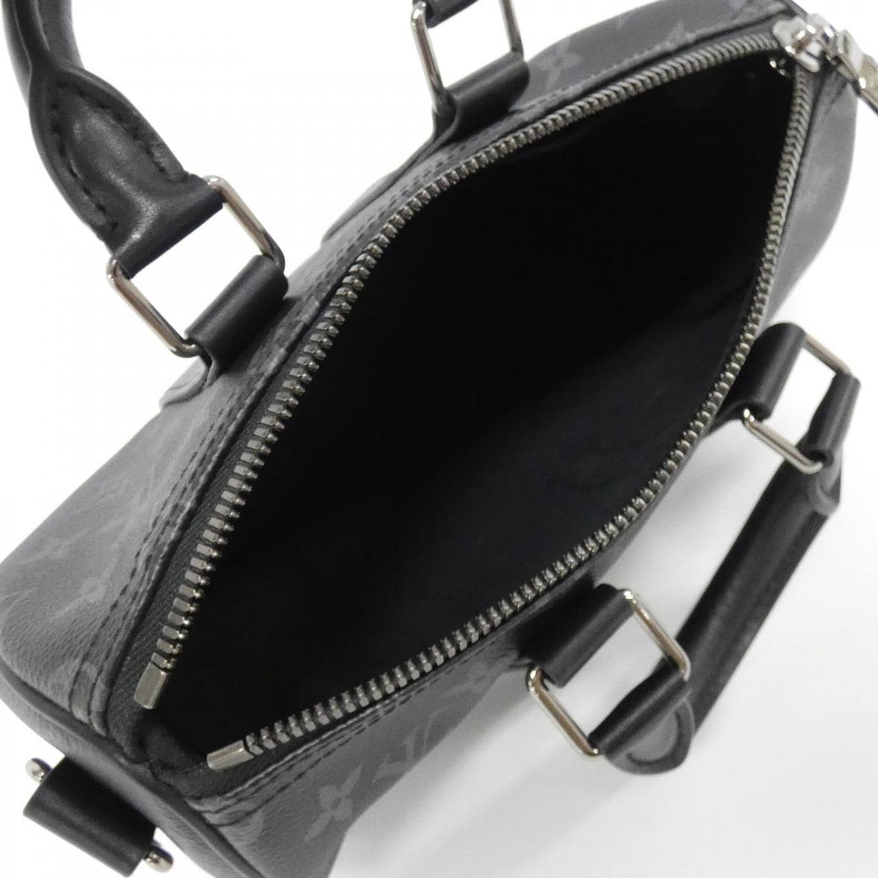 Louis_Vuitton_Monogram_Eclipse_Reverse_Key_Cles_Bandouliere_25cm_M46271_Boston_Bag_5