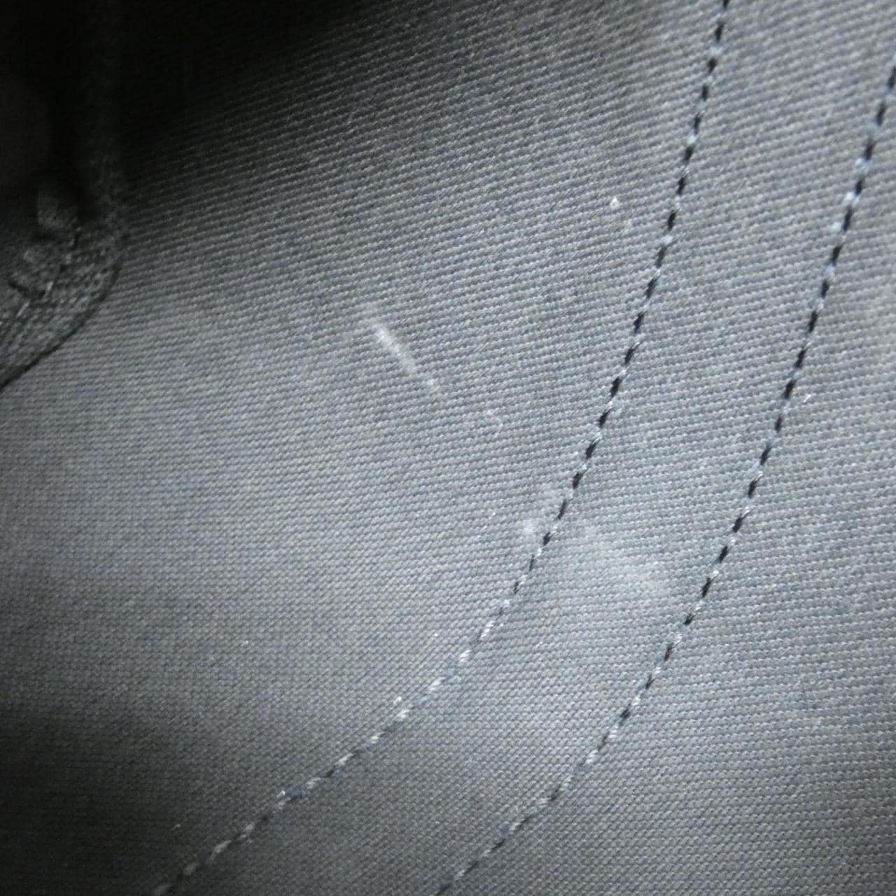 Louis_Vuitton_Monogram_Eclipse_Reverse_Key_Cles_Bandouliere_25cm_M46271_Boston_Bag_6