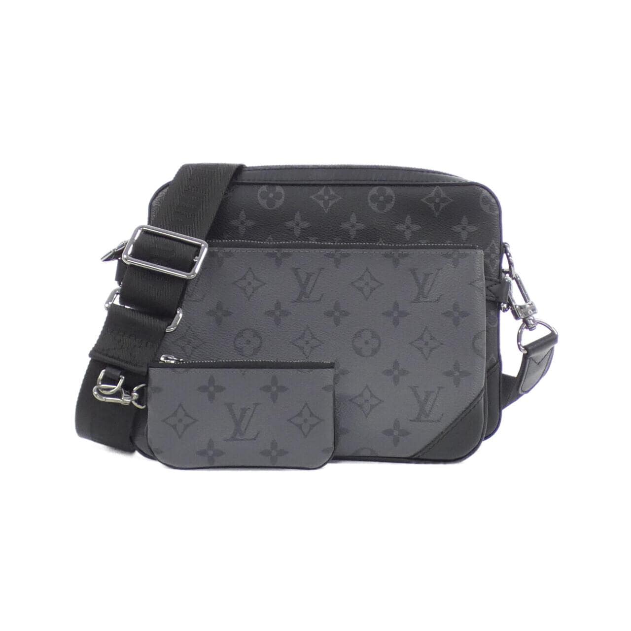 Louis_Vuitton_Monogram_Eclipse_Reverse_Trio_Messenger_M69443_Shoulder_Bag_1