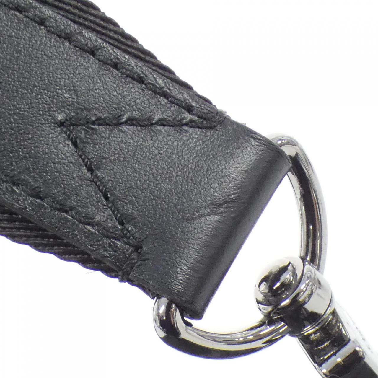 Louis_Vuitton_Monogram_Eclipse_Reverse_Trio_Messenger_M69443_Shoulder_Bag_7