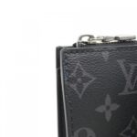 Louis_Vuitton_Monogram_Eclipse_Sac_Plat_Cross_M46098_Bag_4