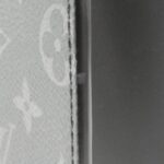 Louis_Vuitton_Monogram_Eclipse_Sac_Plat_Crossbody_M46098_Bag_5