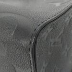 Louis_Vuitton_Monogram_Empreinte_OnTheGo_MM_M45595_Bag_2
