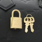 Louis_Vuitton_Monogram_Empreinte_Speedy_Bandoulière_20cm_M58953_Boston_Bag_3