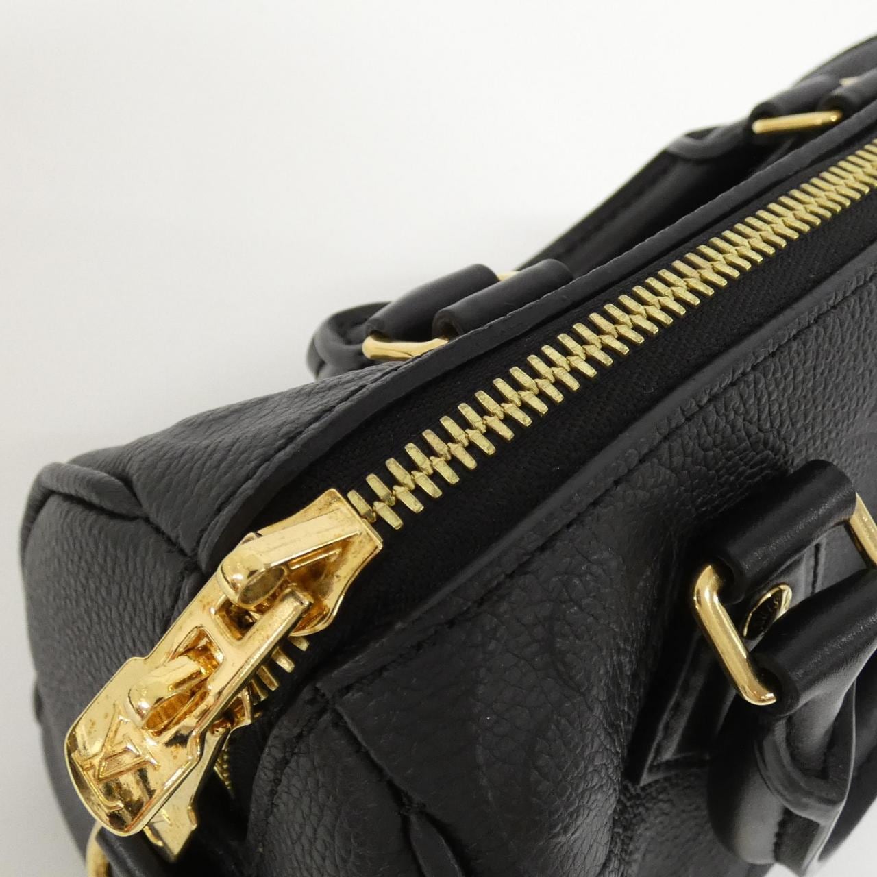 Louis_Vuitton_Monogram_Empreinte_Speedy_Bandoulière_20cm_M58953_Boston_Bag_6