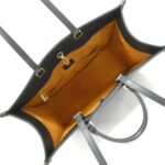 Louis_Vuitton_Monogram_Enfant_OnTheGo_GM_M44925_Bag_5