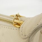 Louis_Vuitton_Monogram_Envelope_Mini_Moon_M82519_Shoulder_Bag_4