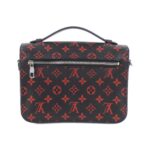 Louis_Vuitton_Monogram_Envelope_Pochette_Métis_M41462_Bag_2