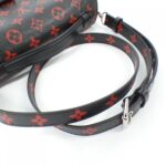 Louis_Vuitton_Monogram_Envelope_Pochette_Métis_M41462_Bag_8