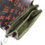 Louis_Vuitton_Monogram_Envelope_Pochette_Métis_M41462_Bag_9