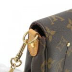 Louis_Vuitton_Monogram_Favorite_PM_M40717_Shoulder_Bag_6