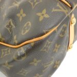 Louis_Vuitton_Monogram_Galliera_PM_M56382_Shoulder_Bag_3