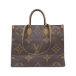 Louis_Vuitton_Monogram_Giant_OnTheGo_GM_M44576_Bag_1