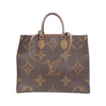 Louis_Vuitton_Monogram_Giant_OnTheGo_GM_M44576_Bag_1