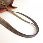 Louis_Vuitton_Monogram_Giant_OnTheGo_GM_M44576_Bag_7