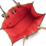 Louis_Vuitton_Monogram_Giant_OnTheGo_GM_M44576_Bag_8