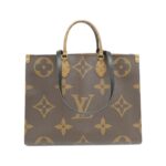 Louis_Vuitton_Monogram_Giant_Onthego_GM_M45320_Bag_1