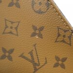 Louis_Vuitton_Monogram_Giant_Onthego_GM_M45320_Bag_4