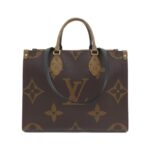 Louis_Vuitton_Monogram_Giant_Onthego_MM_Bag_M45321_1