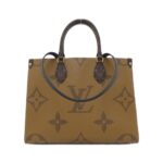 Louis_Vuitton_Monogram_Giant_Onthego_MM_Bag_M45321_2