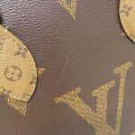 Louis_Vuitton_Monogram_Giant_Onthego_MM_Bag_M45321_4