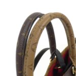 Louis_Vuitton_Monogram_Giant_Onthego_MM_Bag_M45321_6