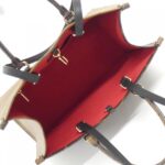 Louis_Vuitton_Monogram_Giant_Onthego_MM_Bag_M45321_7