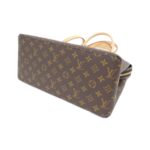 Louis_Vuitton_Monogram_Grand_Palais_MM_M45898_Bag_2