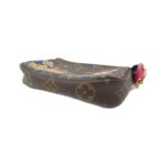 Louis_Vuitton_Monogram_Holiday_Mini_Pochette_Accessoires_M69752_Accessory_Pouch_3