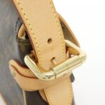 Louis_Vuitton_Monogram_Hudson_M40027_Shoulder_Bag_5