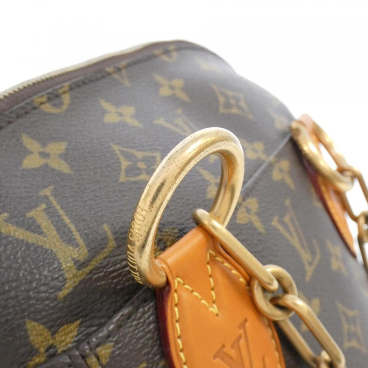 Louis_Vuitton_Monogram_Iconoclast_Punching_Bag_Baby_M40230_Shoulder_Bag_6