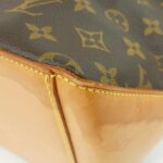 Louis_Vuitton_Monogram_Kaba_Mezzo_M51151_Bag_2