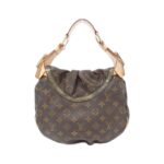 Louis_Vuitton_Monogram_Kalahari_PM_M97016_Bag_2