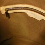 Louis_Vuitton_Monogram_Kava_Mezzo_M51151_Bag_10