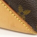 Louis_Vuitton_Monogram_Kava_Mezzo_M51151_Bag_6