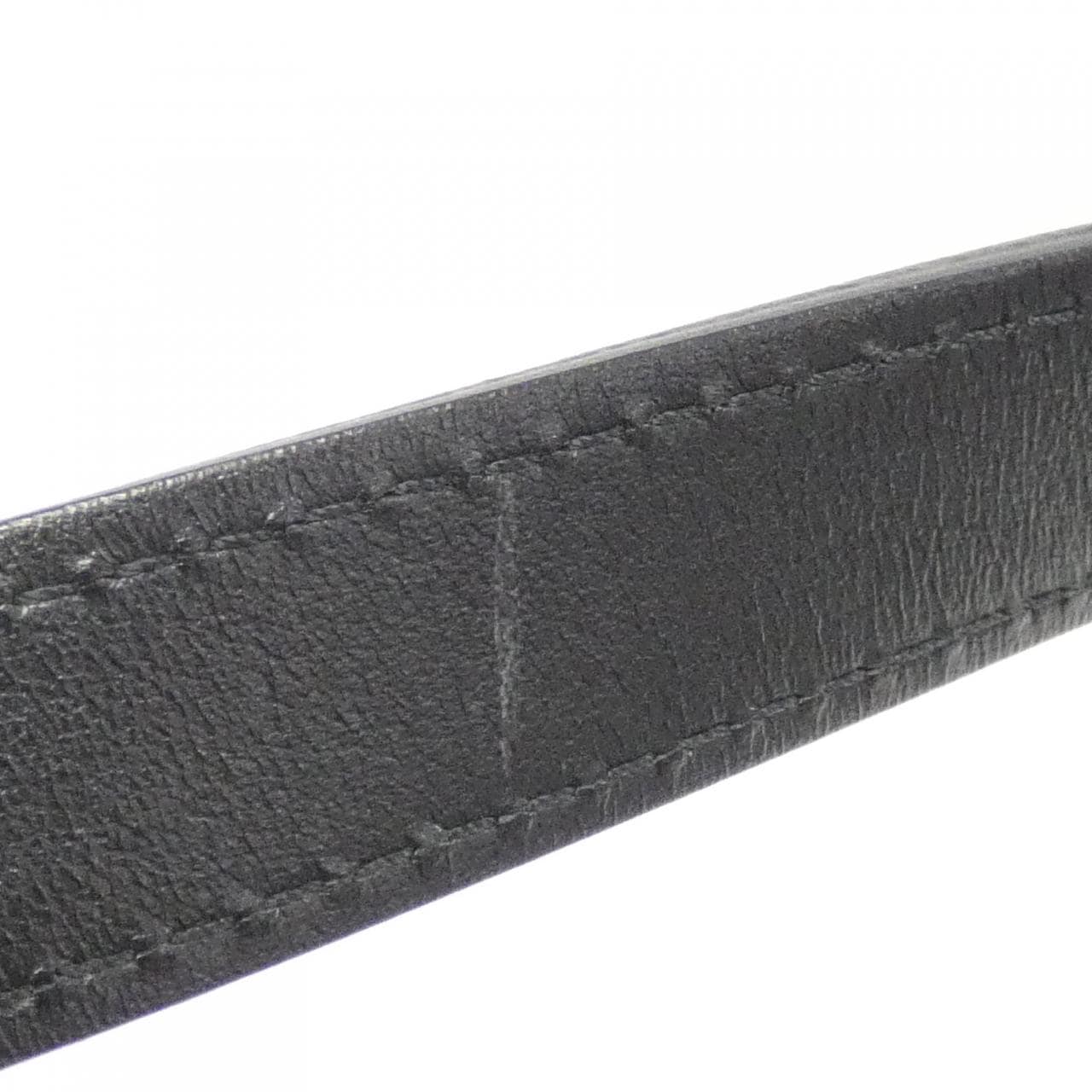 Louis_Vuitton_Monogram_LV_Friends_Soft_Trunk_Phone_Box_M80144_Shoulder_Bag_7