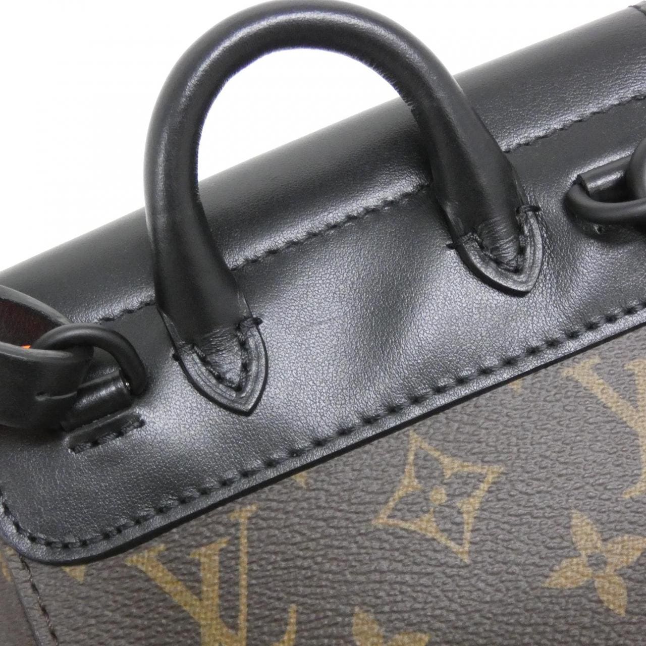 Louis_Vuitton_Monogram_LV_Friends_Steamer_XS_M80327_Shoulder_Bag_5